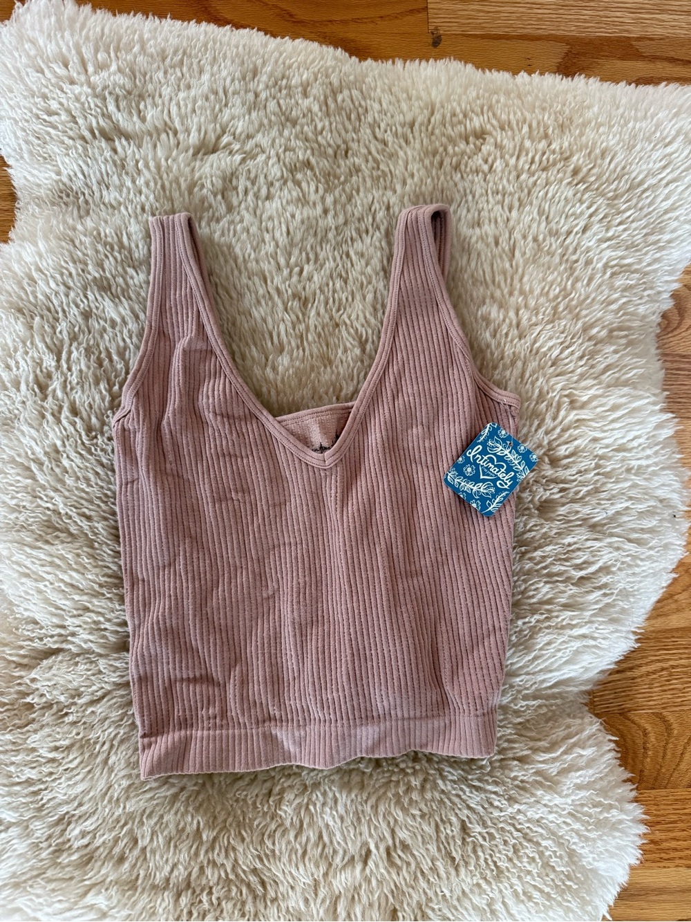 Free People Ribbed V-Neck Crop Tank in Mauve